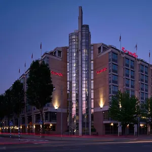 https://scandic-crown.gothenburg-hotel.com